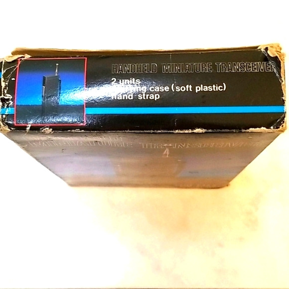 Electronics:Handheld Miniature Transceiver - Picture 4 of 5